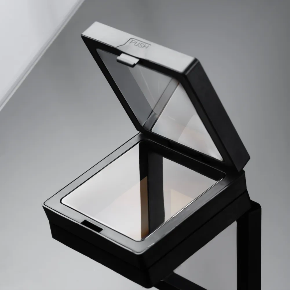 3D Floating Display Case Details 01