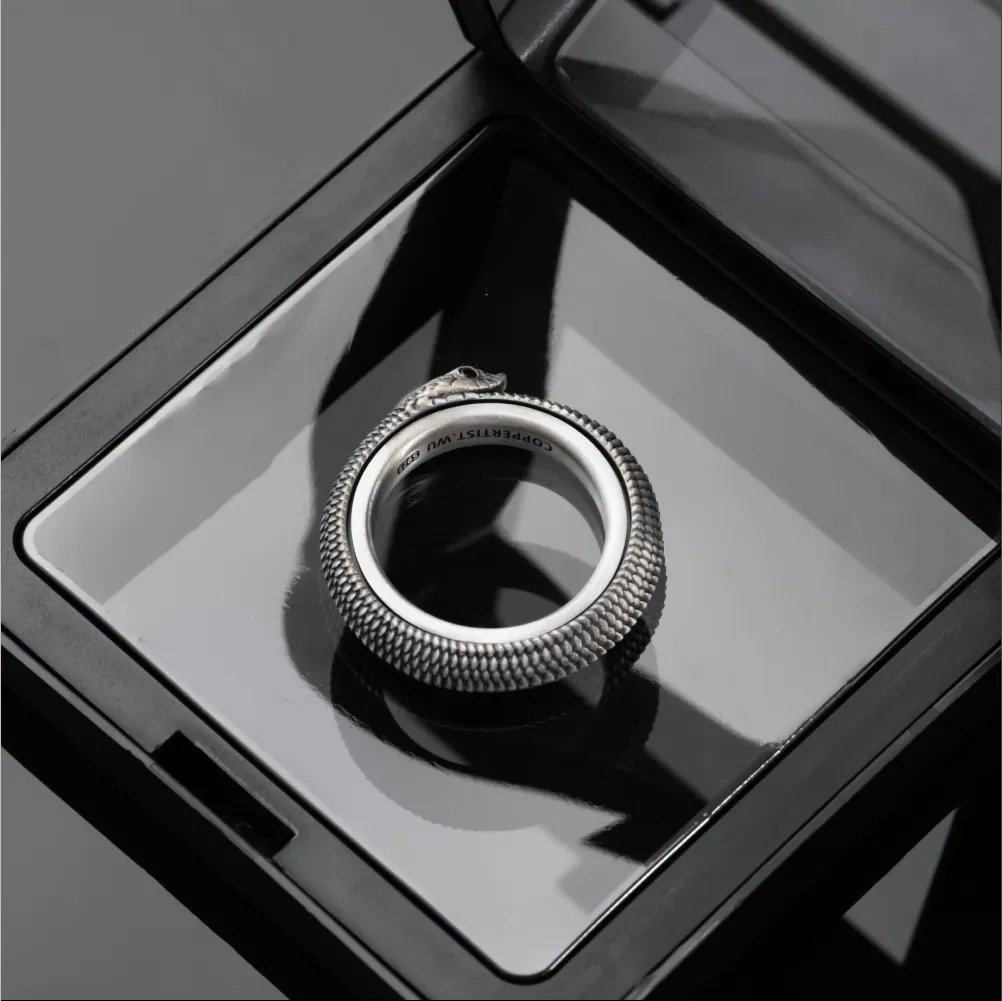 3D Floating Display Case Details 07