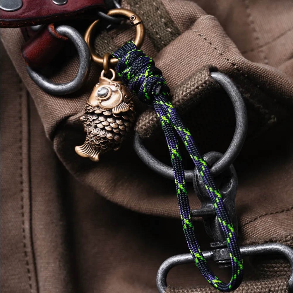 Messing-Paracord-Geflochtene Schlüsselanhänger-Details 07
