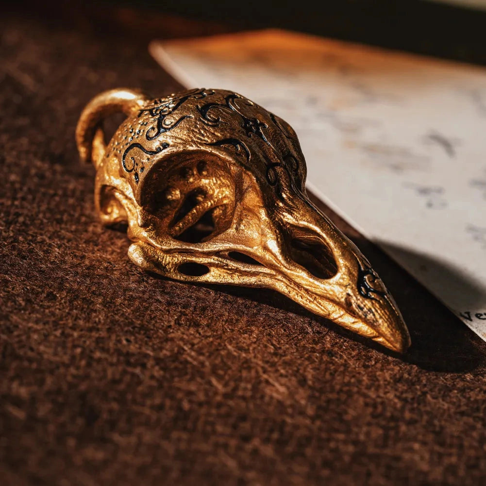 saltlume.com Raven Skull Pendant - image 4