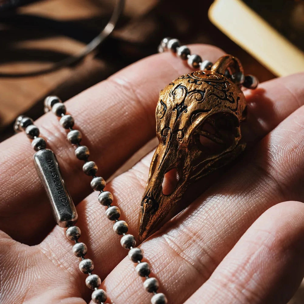 saltlume.com Raven Skull Pendant - image 5