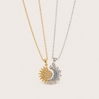 Collana magnetica con sole dorato e luna argento con dettagli in zircono