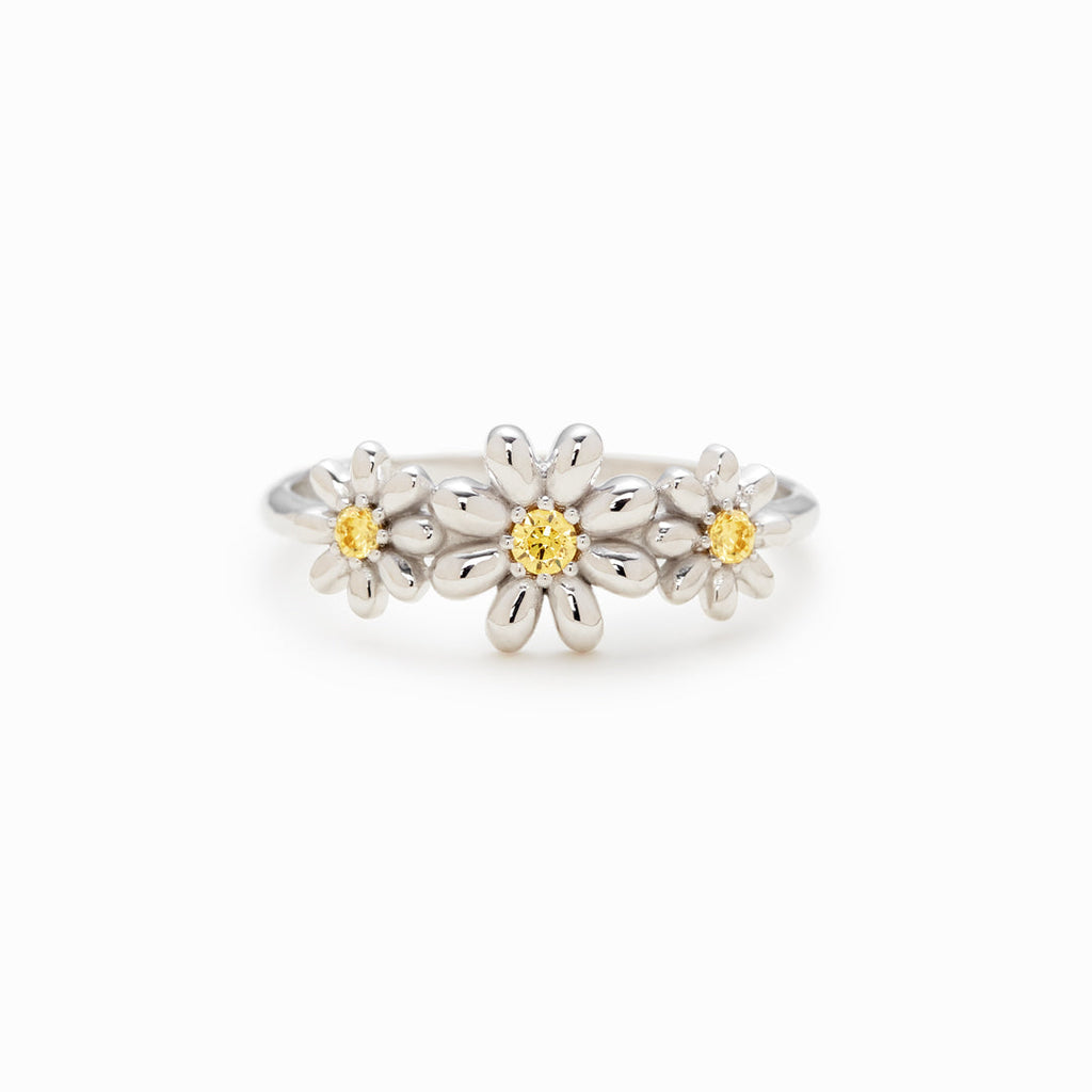 Rooting For You Three Flower Ring