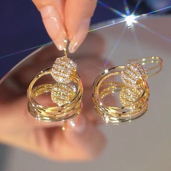 Sparkling Circle Earrings