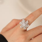 Elegant Rotating Crystal Snowflake Ring
