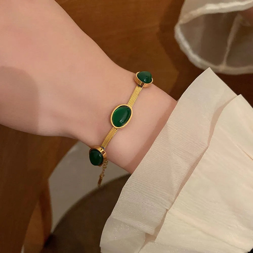 Emerald Jewelry Set