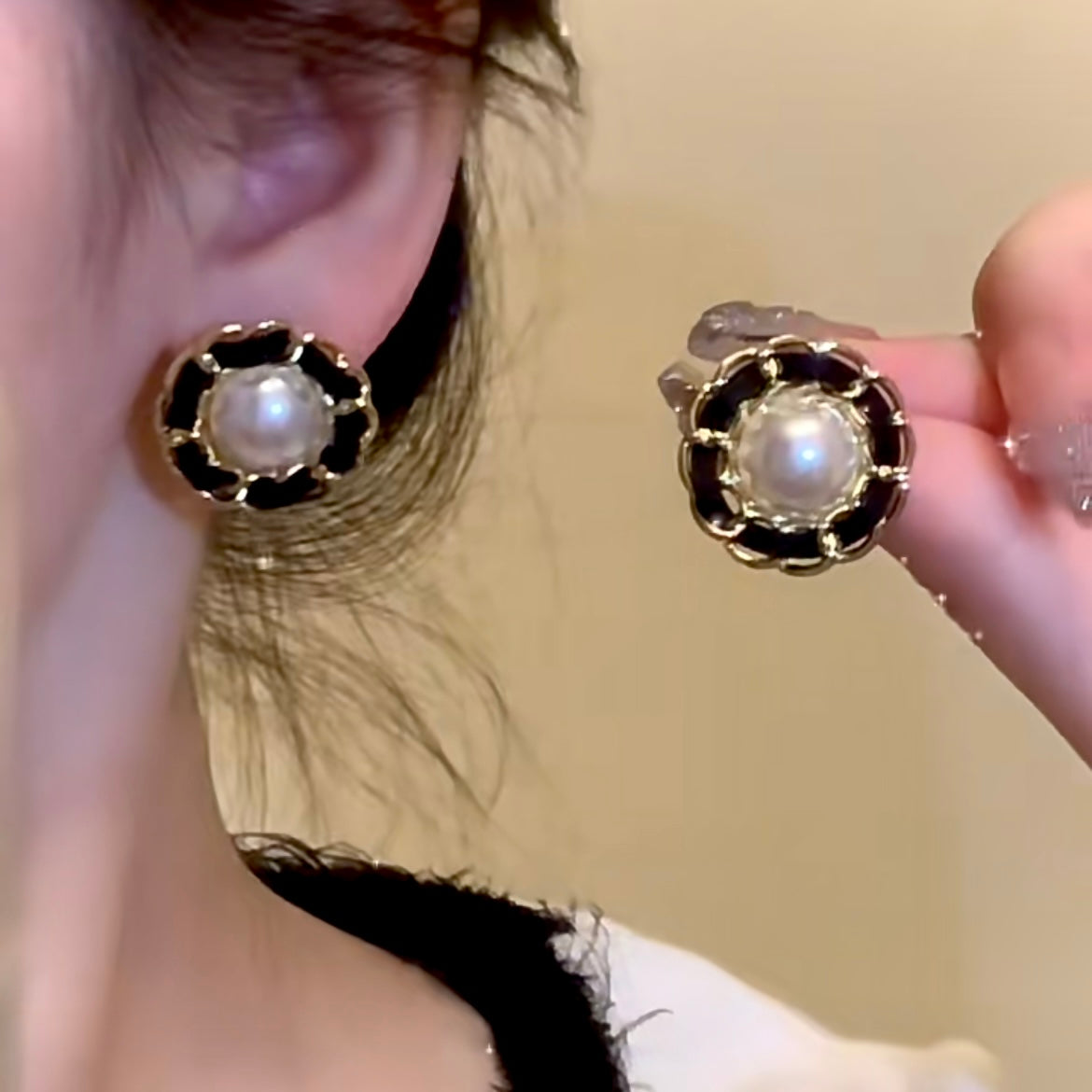 Elegant Pearl Earrings