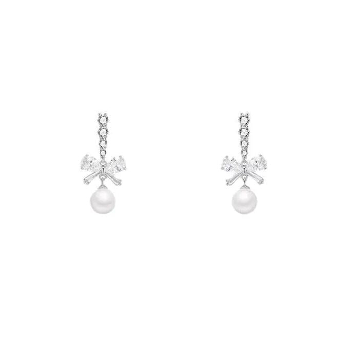 Shiny Bow Pearl Earrings
