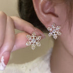 Zircon Snowflake Pearl Earrings