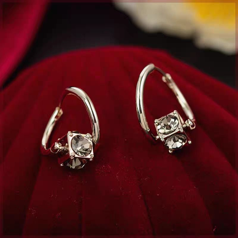 French Style Minimalist Rotatable Zircon Earrings