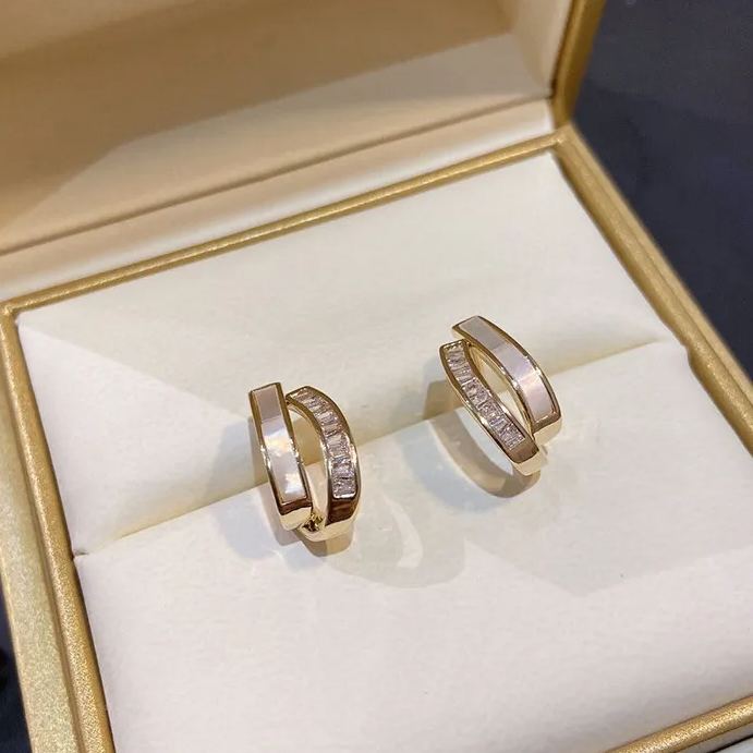 French Style Zircon Shell Earrings