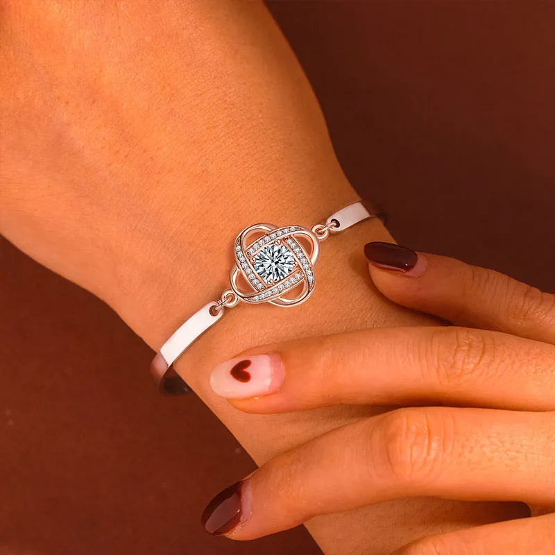 For Daughter - I Am Always With You Diamond Knot Bracelet