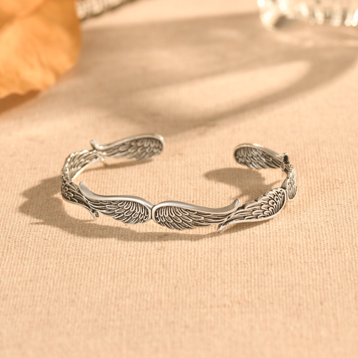 For Memorial - Hug From Heaven Angel Wings Bracelet