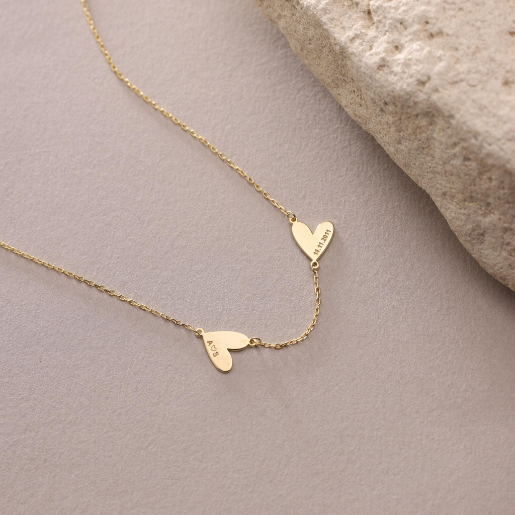 Minimalist Personalized Heart Name Necklace