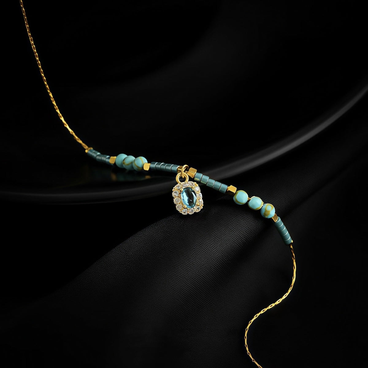 Mint Mambo — Minimalist Diamond Bead Chain