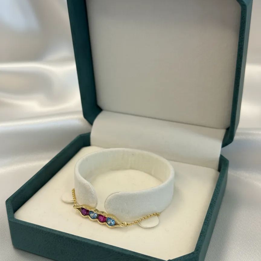 Peas in a Pod Birthstone Bracelet — 11