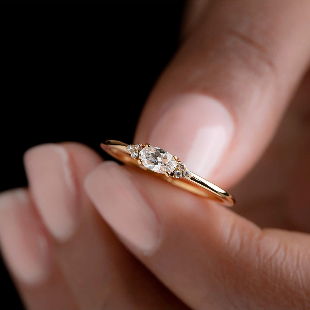 Still Enough diamond thin ring detail 2